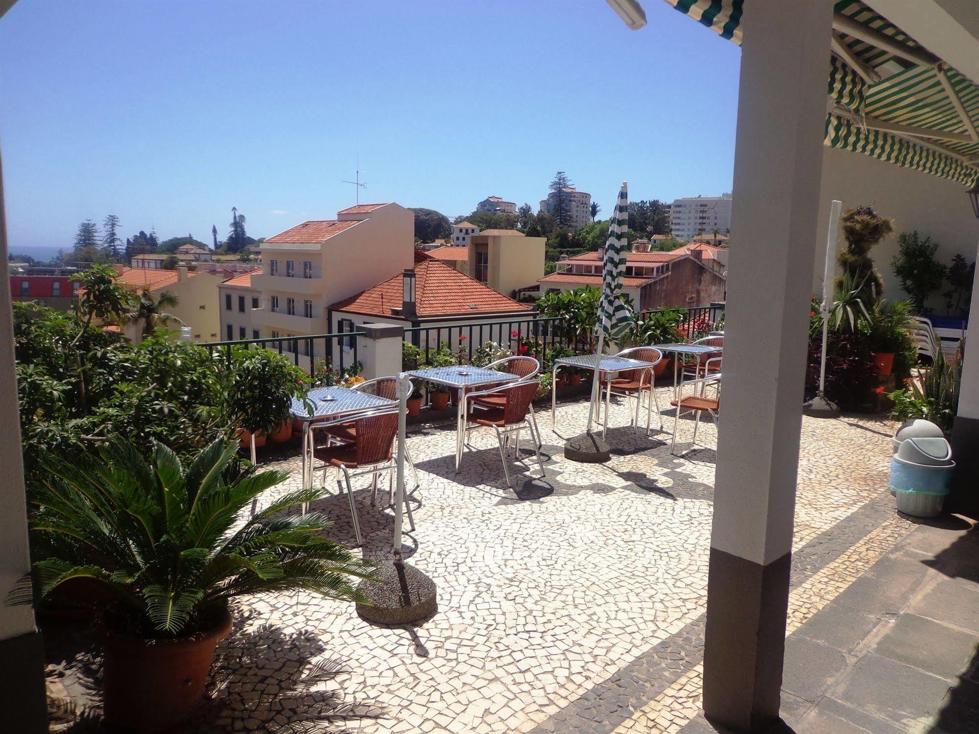 Pensao Residencial Vila Teresinha Funchal  Eksteriør bilde